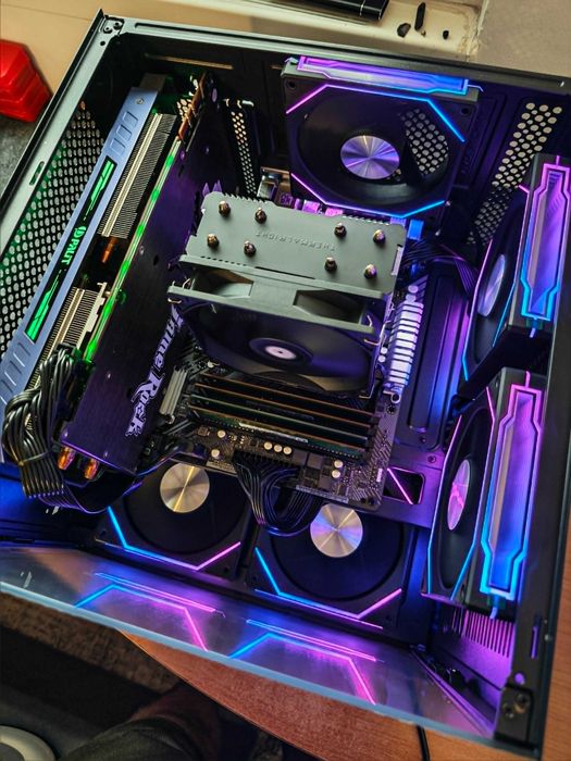 Геймърски компютър Ryzen 5600,GTX 1080 Ti 11GB, 32RAM, 768 SSD Windows 11 Pro Гаранция!