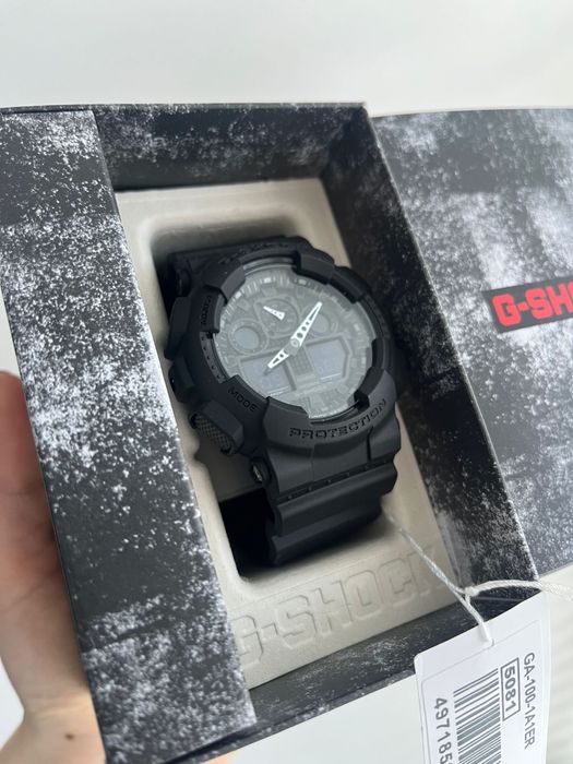 Casio G-Shock GA-100-1A1ER,nou, bon fiscal (592 lei), cutie + garanție