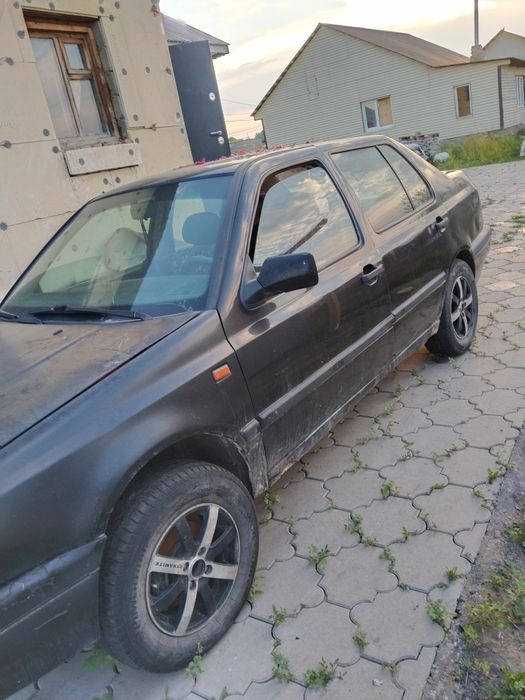 Продам volkswagen vento 1993год