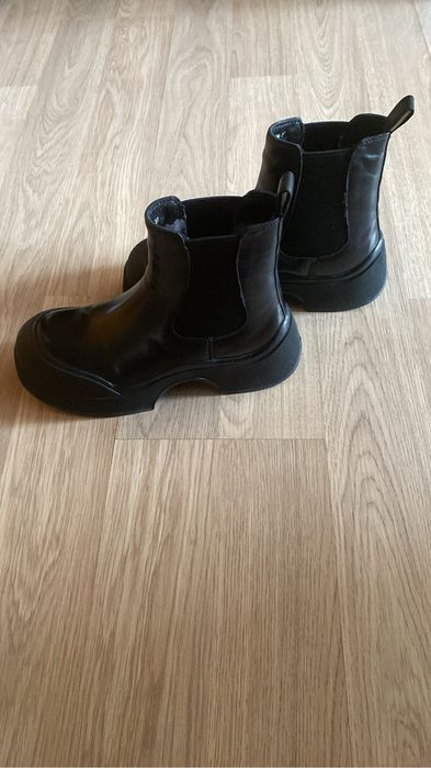 Продам сапоги зимние Backoni