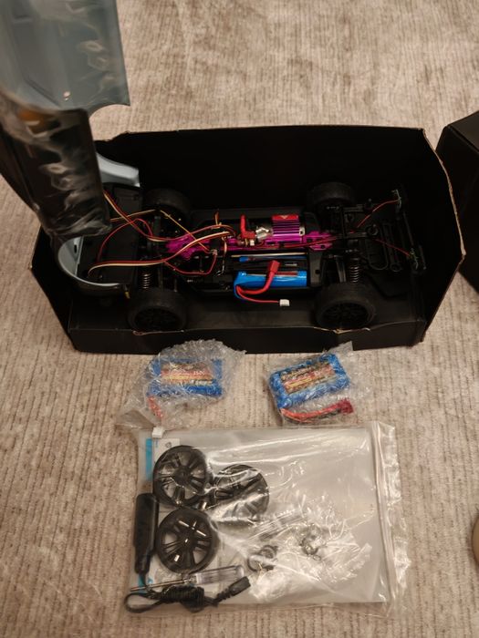 SG216PRO RC количка 1.16 RC дрифт 2.4Ghz 4WD 50km/h +3 батерии