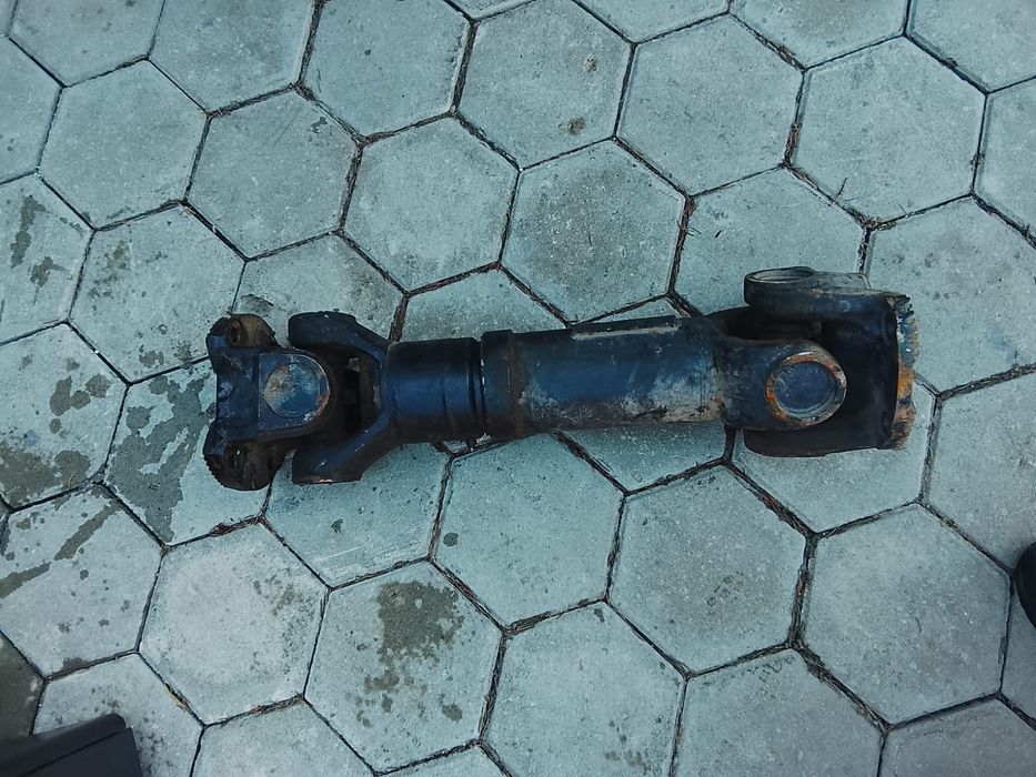 Продам кардан короткий