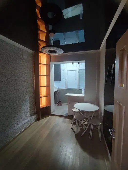 Квартира на Саламатина 1/3/5 Евро с обстановкой