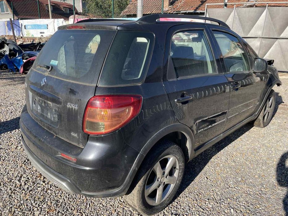 Suzuki SX4/Fiat Sedici на части