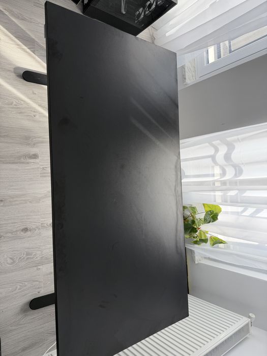 Biroul ajustabil electric