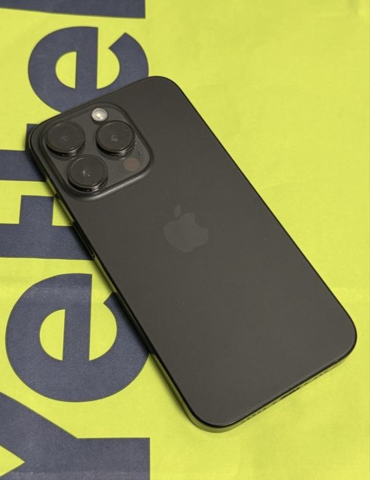 КАТО НОВ 256GB iPhone 15 Pro Yettel Гаранция 2026г. Black | Черен