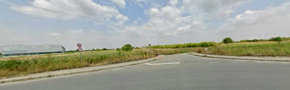 Продава се Земеделски имот в с. Златитрап, Област Пловдив -  кв.м за 28000 €/дка - Снимка #3