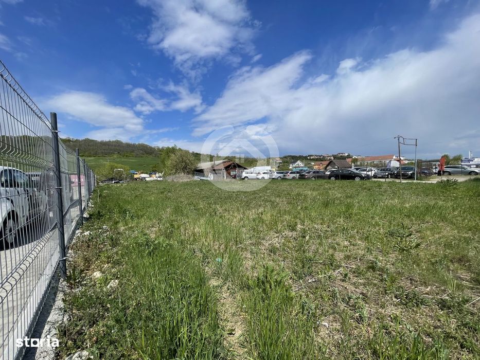 Teren Intravilan 2300 mp ideal hala/locuinte – Cristian, Sibiu