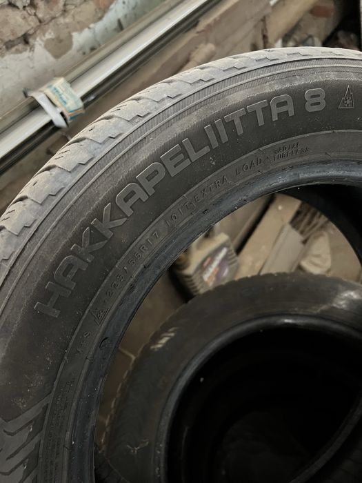 Резина зимняя Nokian