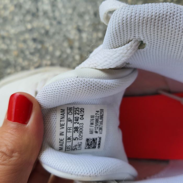 Кожени кецове Адидас 38  номер