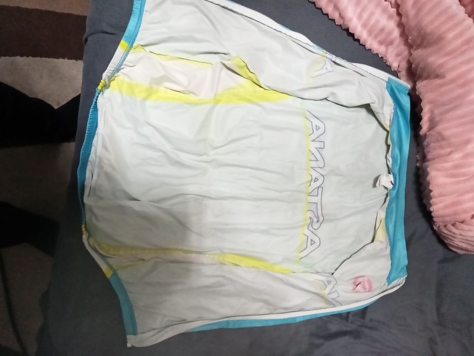 Продам желетку Астана