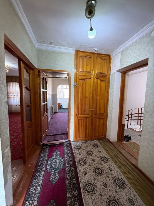 Продается 4 ком. Квартира 77 серия площадью 87 кв.м. Ор. 20 школа