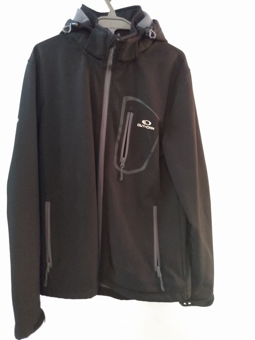 Geaca/Jacheta usoara softshell, barbati/dama, cu gluga, munte, outdoor