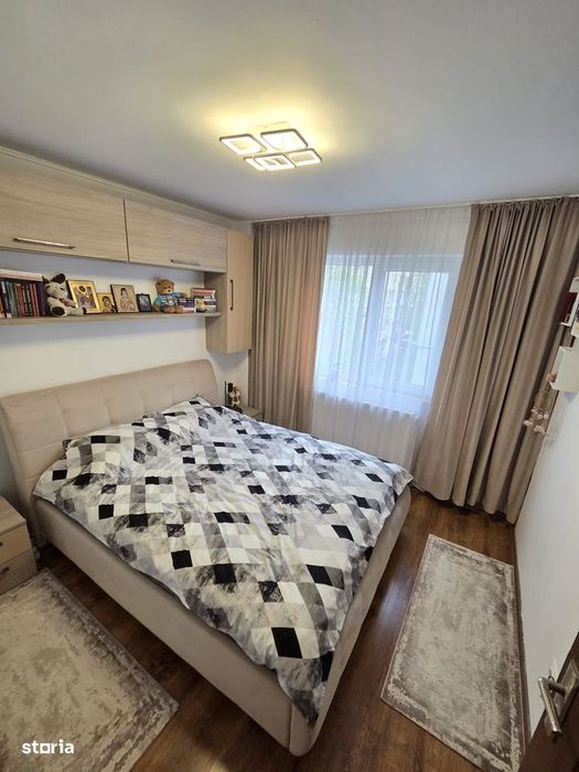 Etaj 3 - Apartament 3 camere - mobilat - Dacia Bicaz