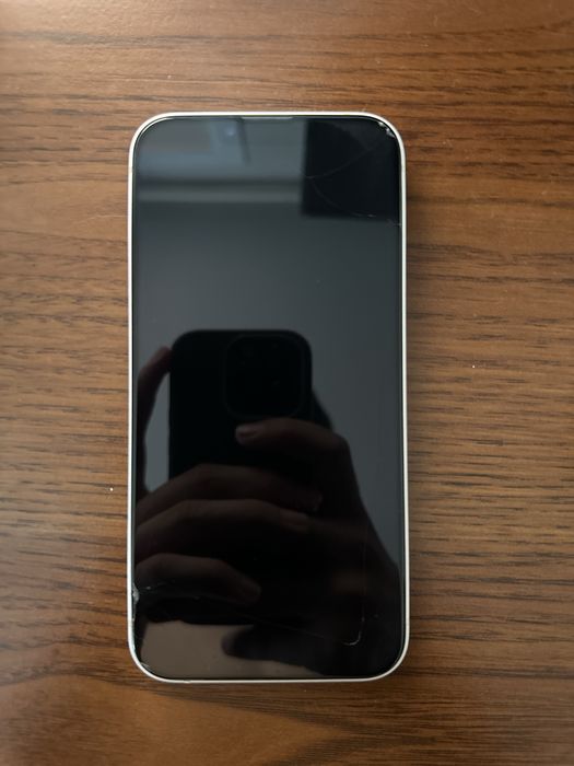 Iphone 13 white