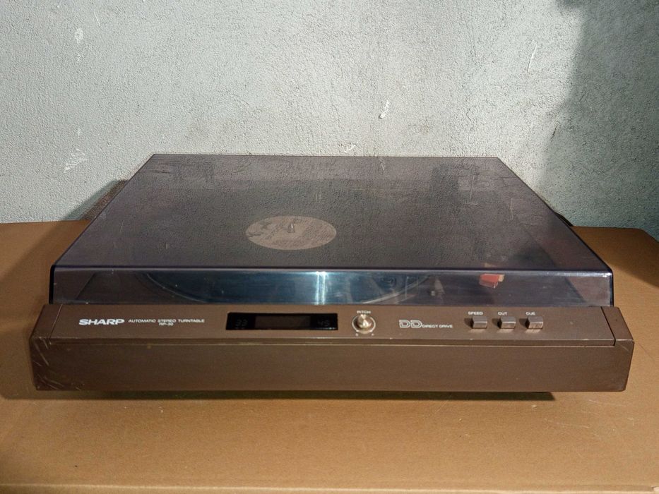 Колекционерски грамофон Sharp RP-30