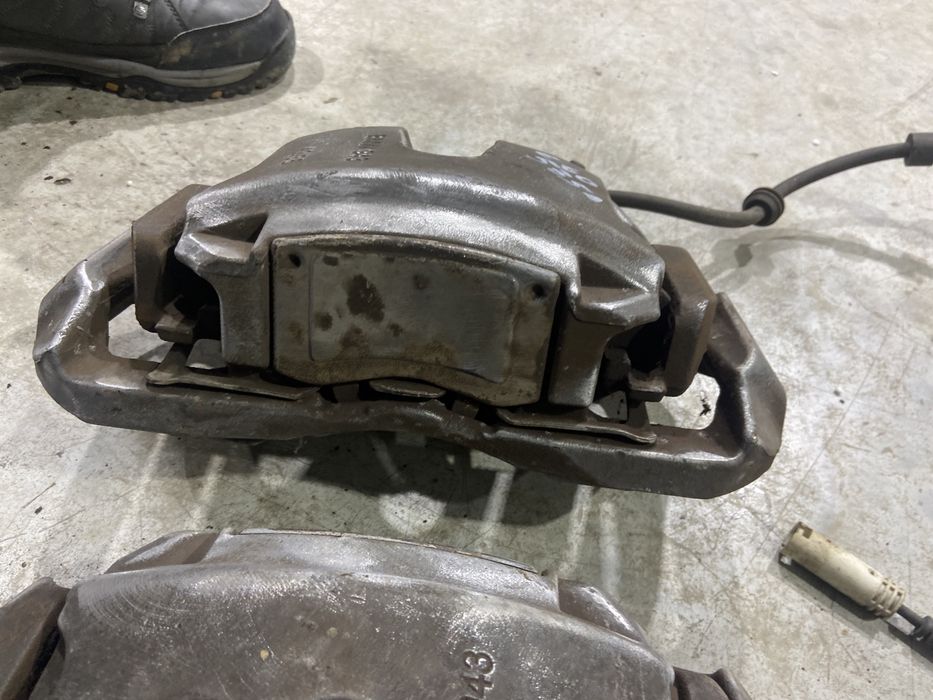 Kit frane etrieri Bmw 535d Bmw E60 E61 fata spate