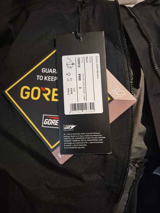 Ново оригинално Gore дамско яке с Gore-tex мембрана размер XS
