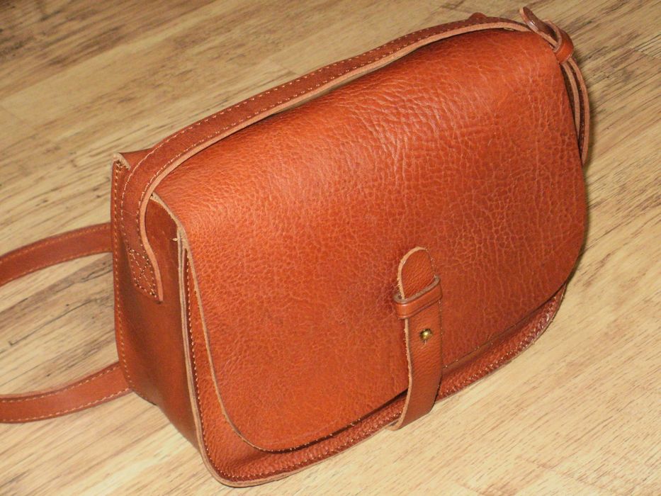 нова малка дамска чанта естествена кожа