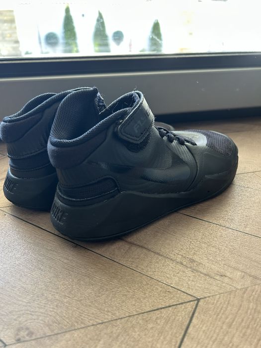 Детски nike маратонки