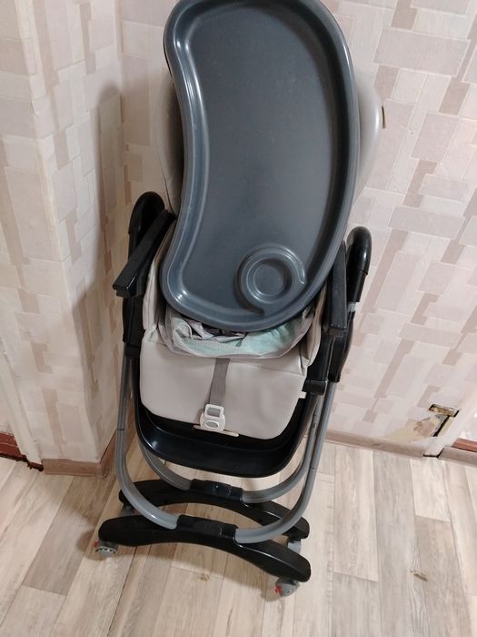 Продам детский стул