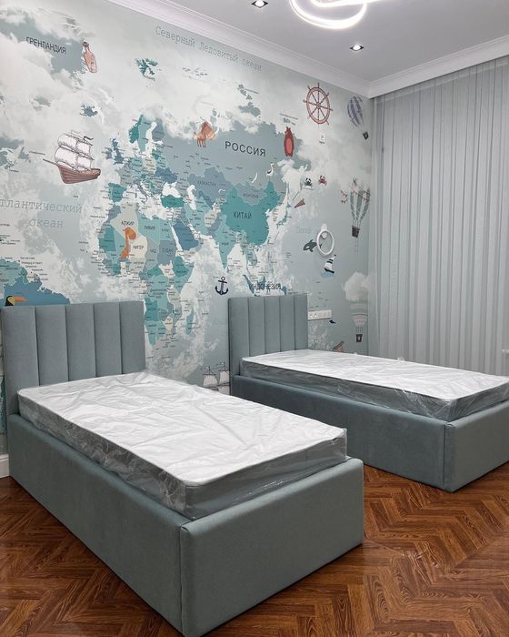 Детская мягкая кровать с подъёмным механизмом