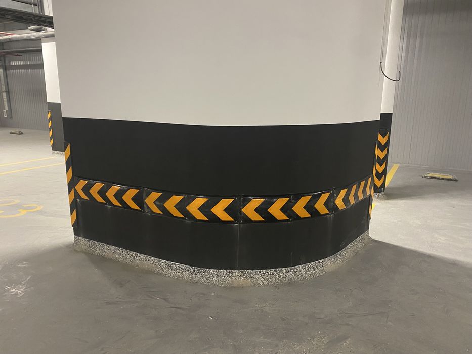 Дорожная разметка в паркинге