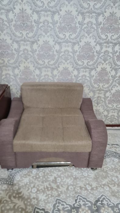 Продам  диван комплект