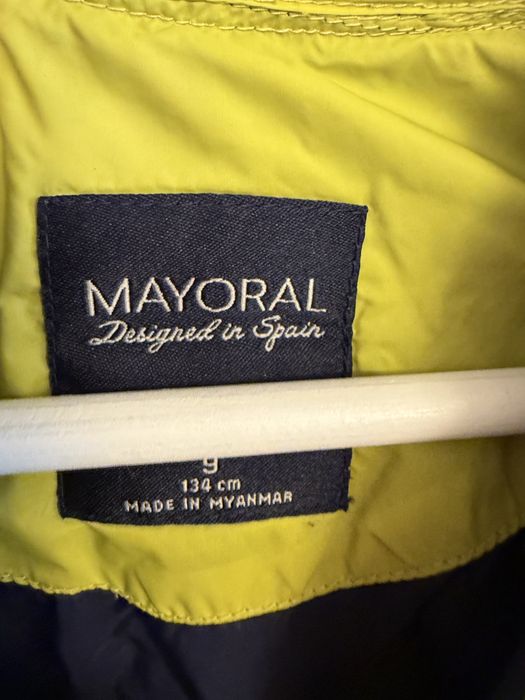 Mayoral 9 год 134 см яке