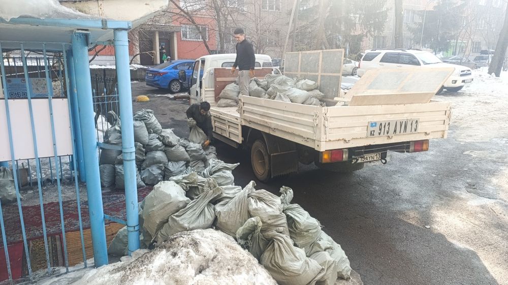 Вывоз мусора Бортовой Заедем в Паркинг