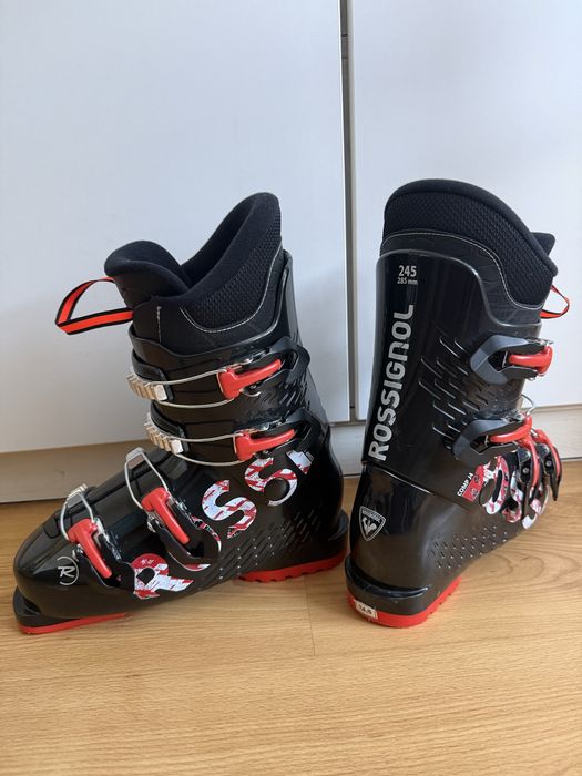 Ски обувки Rossignol