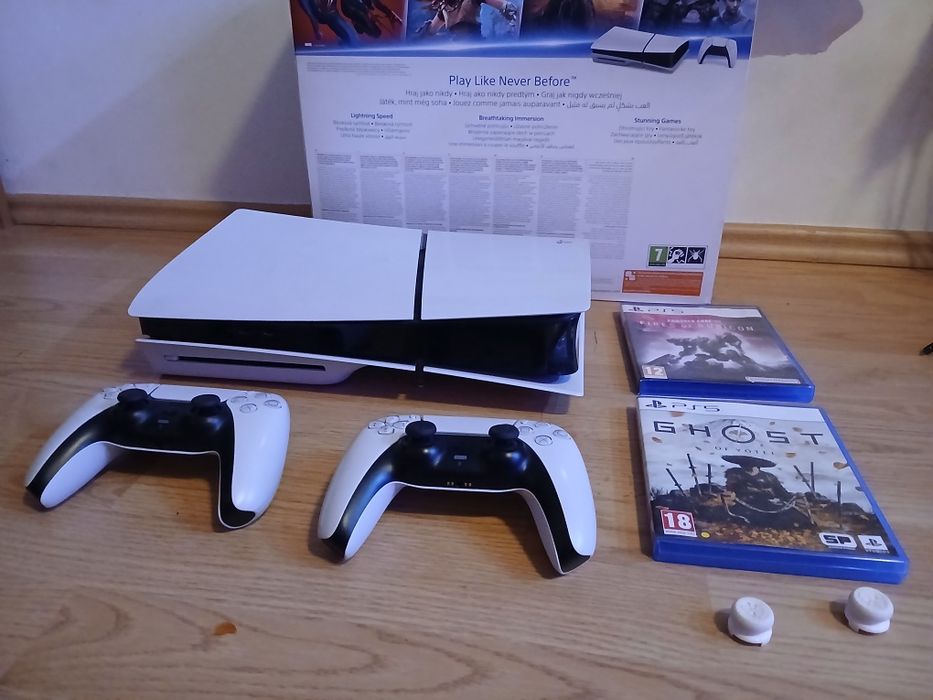 Ps5 slim disc edition+2 controllere + ghost of yotei + armored core