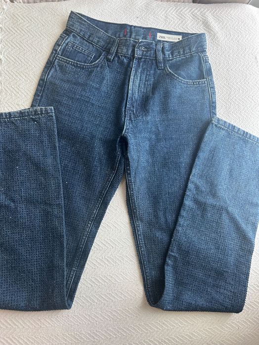 Дънки на Zara с камъни