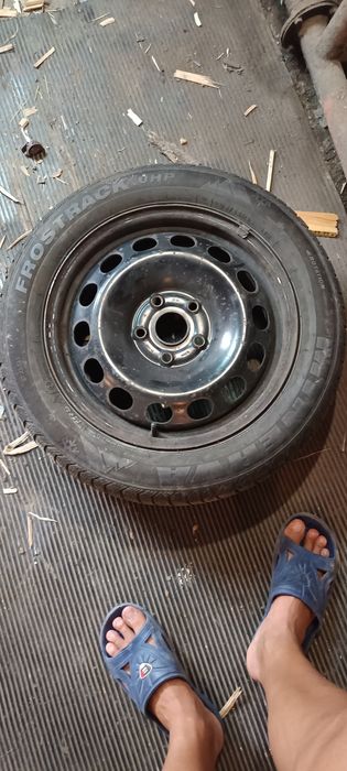 5бр зимни гуми Фолксваген