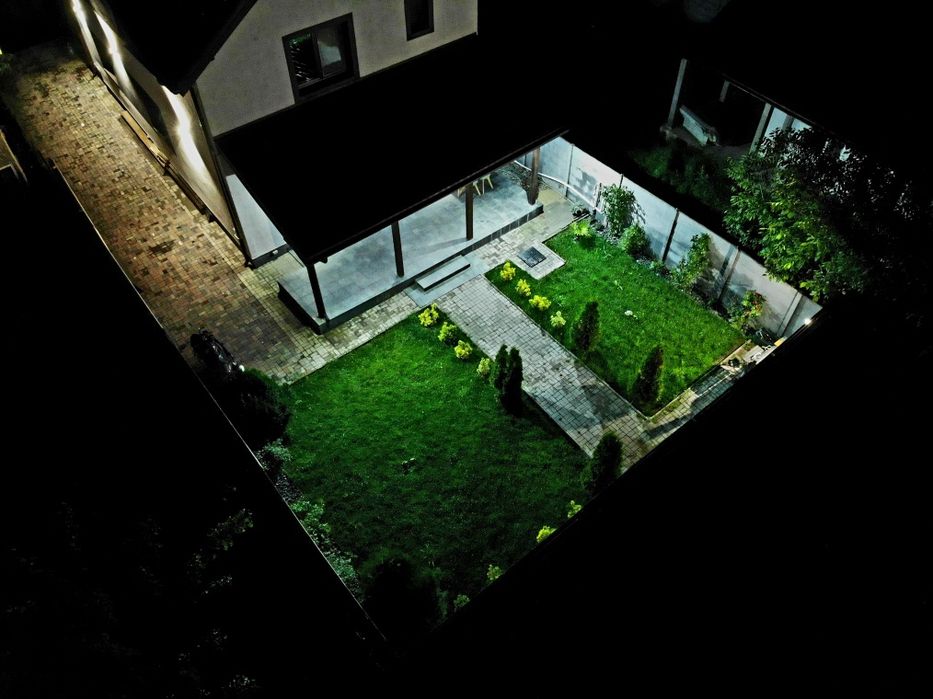 Casa de Petreceri Majorate  Onomastica Burlaci Burlacite Party Jacuzzi