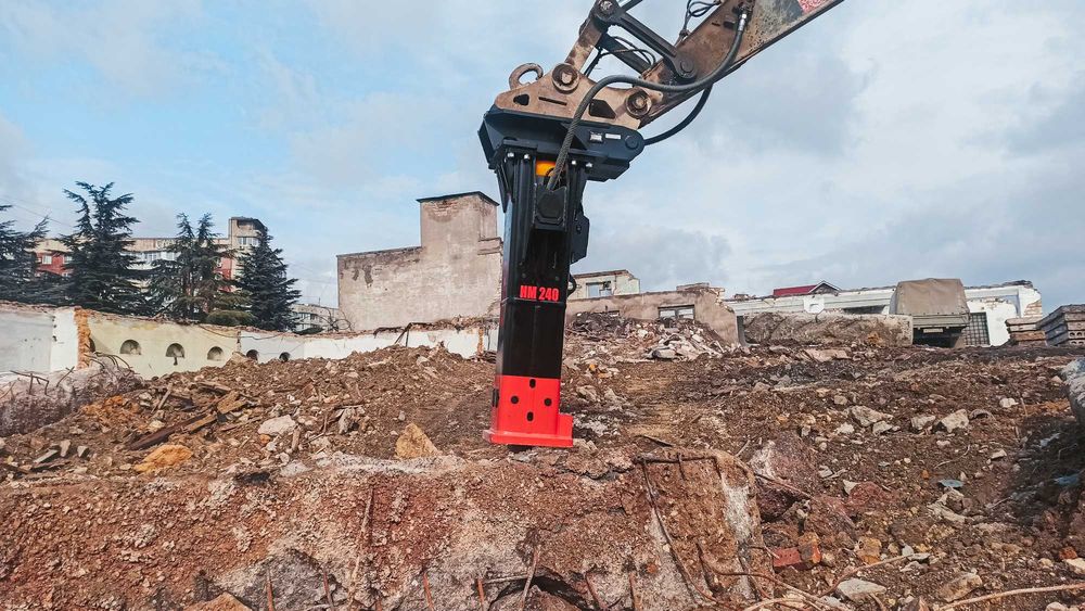 Гидромолот HammerMaster HM240 для CAT, Komatsu, Hitachi