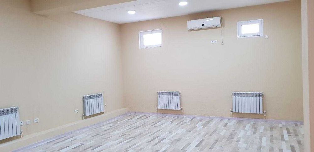 Офис 158 кв.м Бобура по 7 у.е