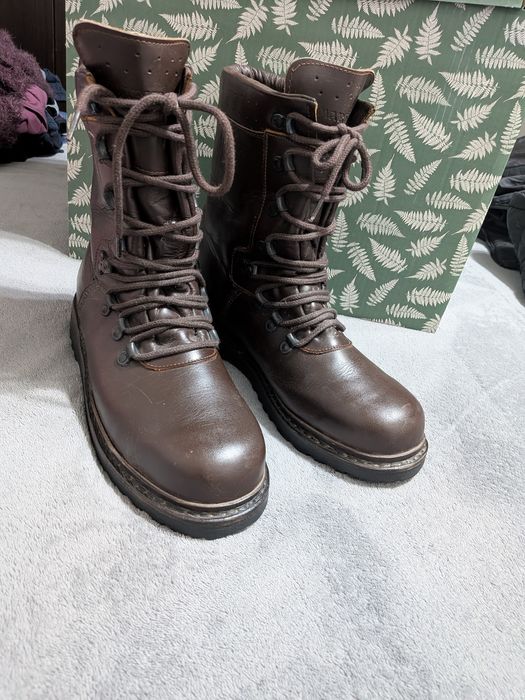 Vând bocanci combat surplus militar armata română  marimea 43