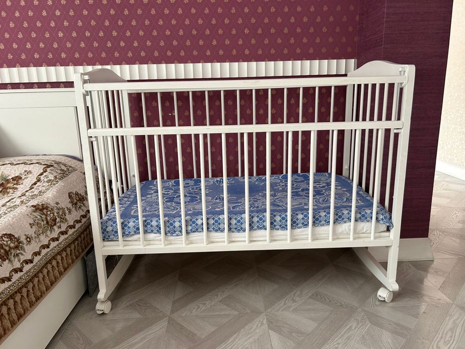 Кроватка детская