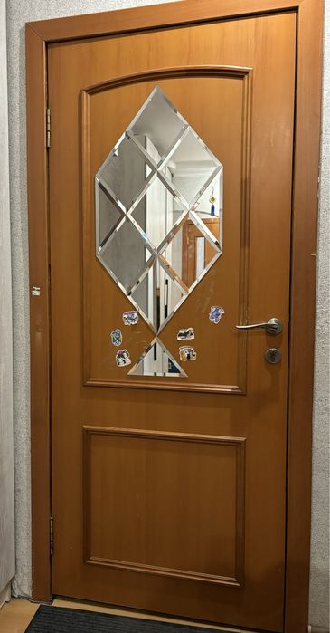 Продам межкомнатные двери