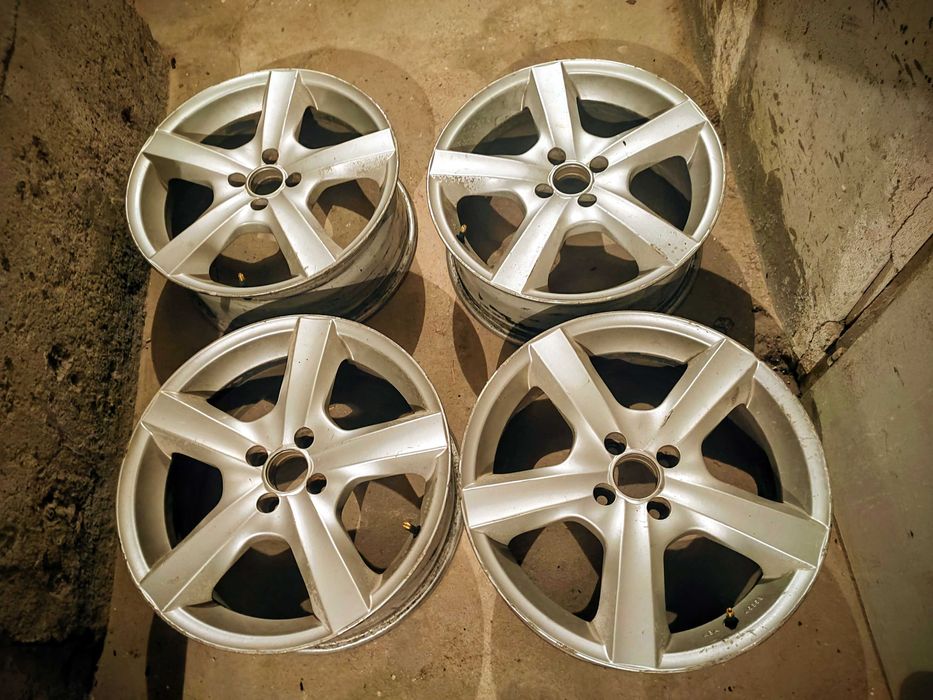 Джанти 17" 4х100 Dezent