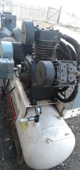 Продам компрессор