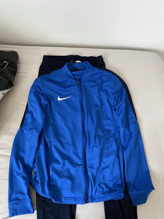Vand trening nike URGENT!!!