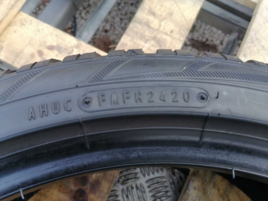 4 бр. Falken 215/40R17