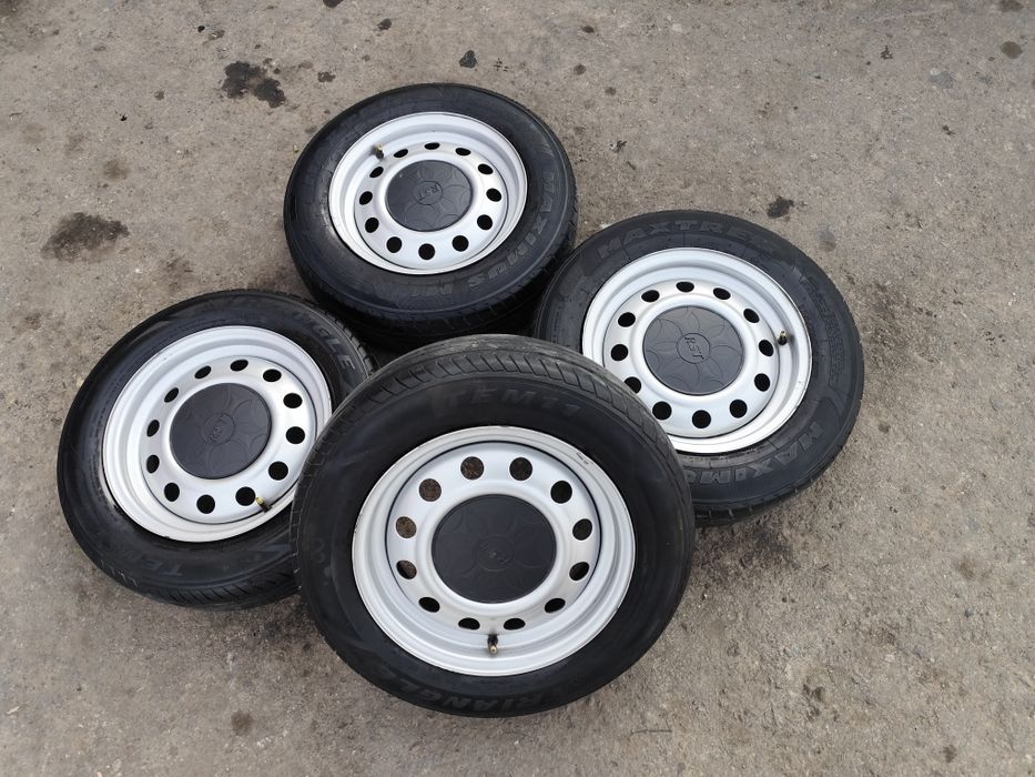 Срочно продам шикарные диски в идеале. Диски читые без дефекта без кат