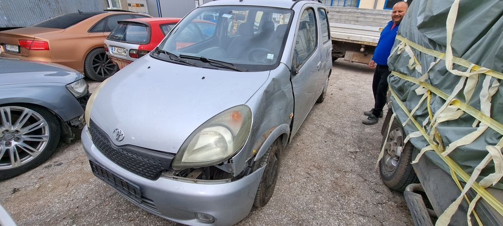 Тойота ярис версо