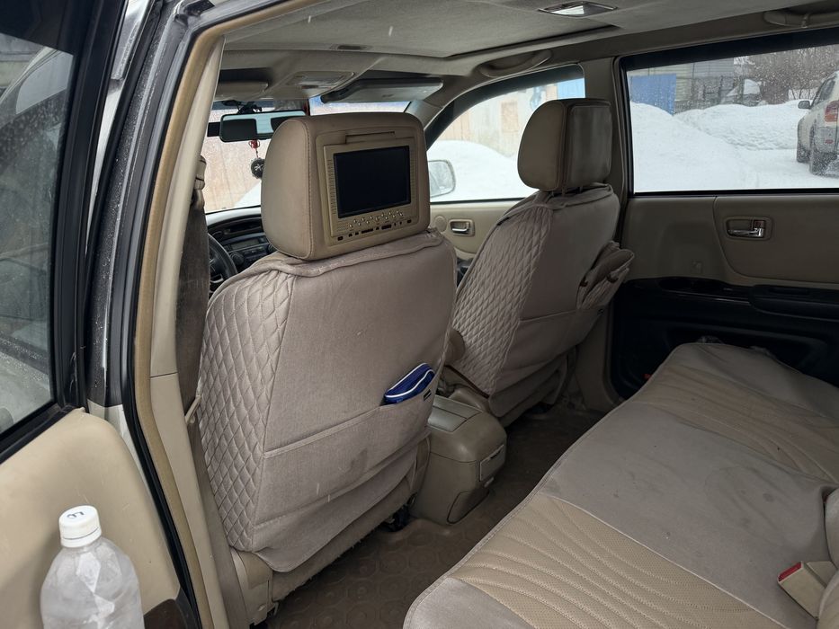 Прдам тойота Хайлендер