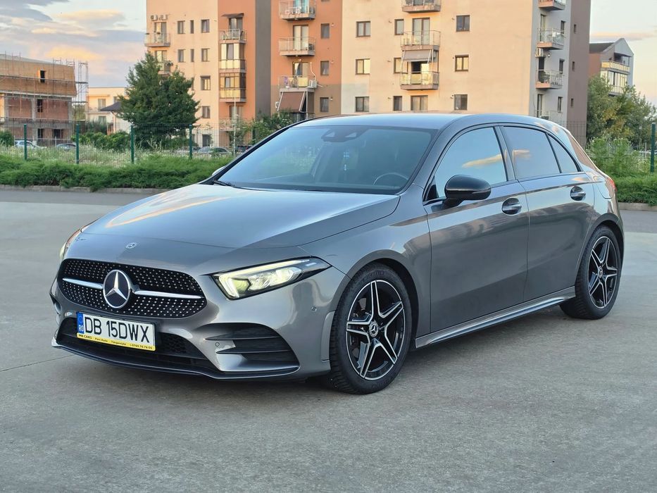 Mercedes-Benz A 180 Pachet Amg Plus/ virtual cockpit mare