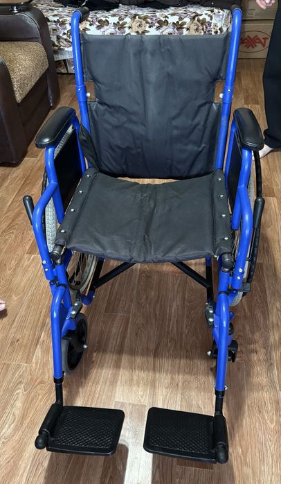 Продам КОЛЯСКУ инвалидную срочно!