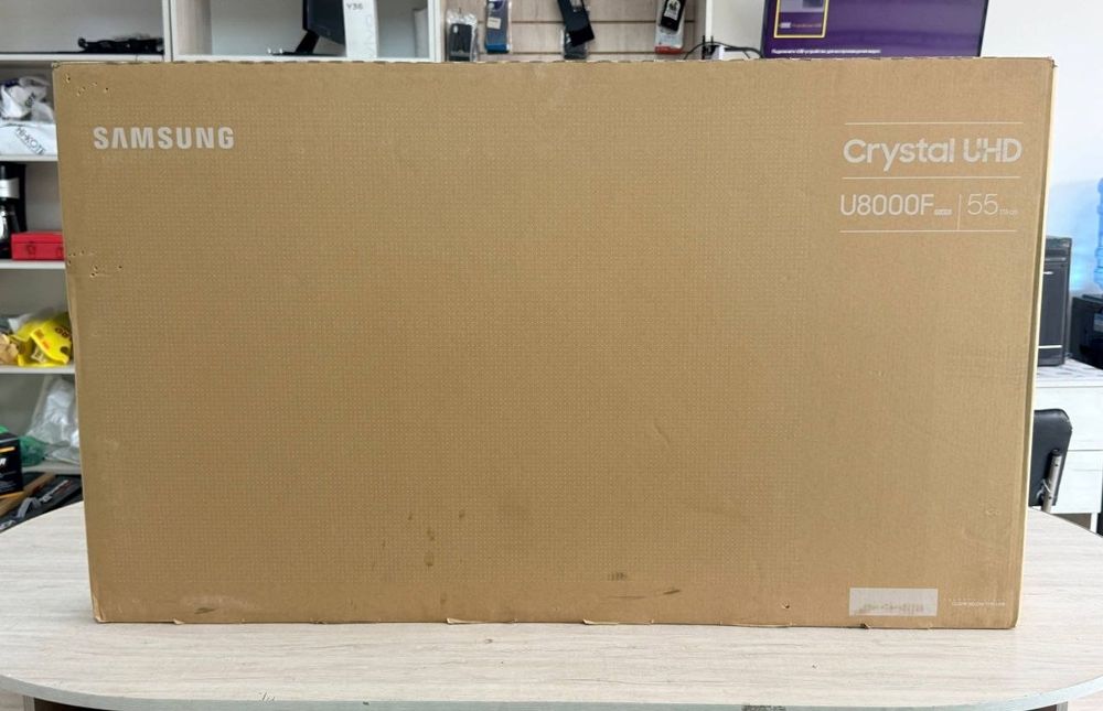 Samsung Crystal UHD 4K — 55"
